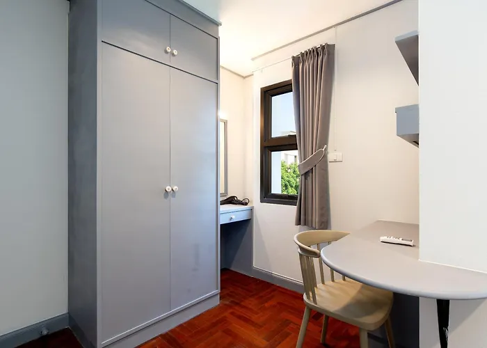 Aparthotel Capitel Rama 4